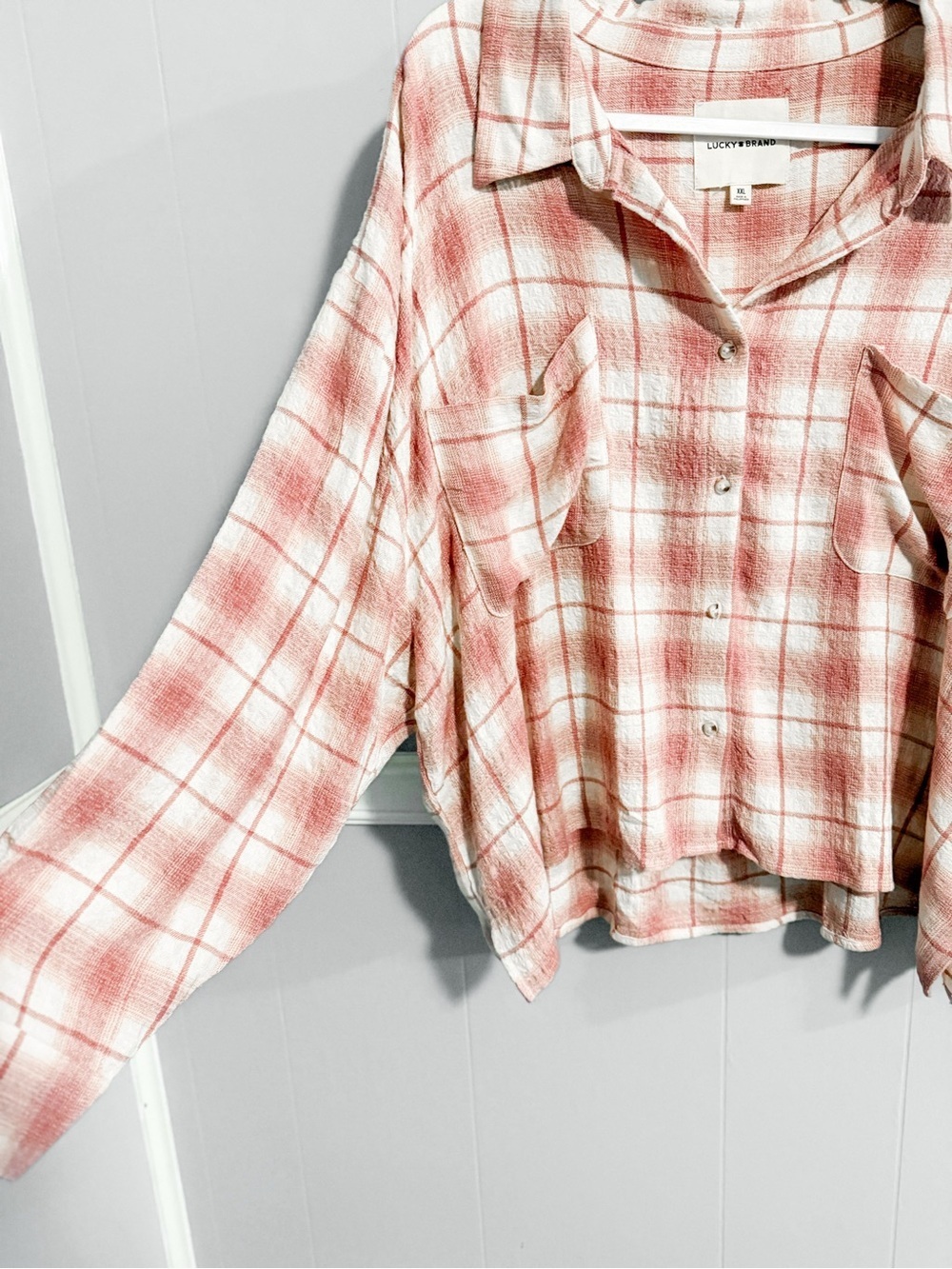 Lucky Brand Cropped Plaid Drapey Shirt - Picture 9 of 11